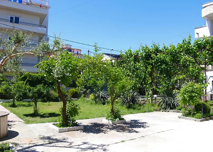 Megan'S Villa