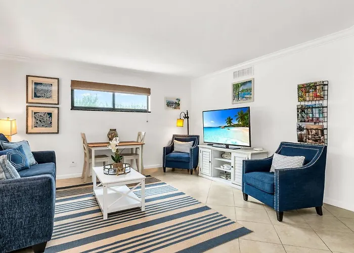 Modern Lux Seaside 100 Ft To Juno Beach
