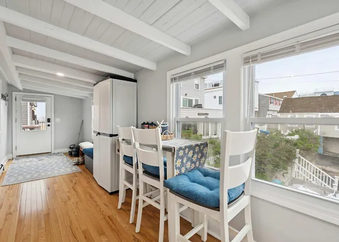 Newly Renovated Beachside Bliss Steps To Sand