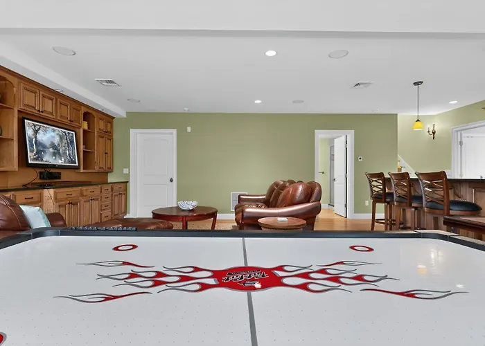 Sea Breeze By Bayley Vacation Rentals