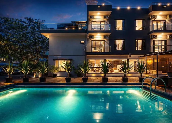 Taaffeite Hotels And Resorts