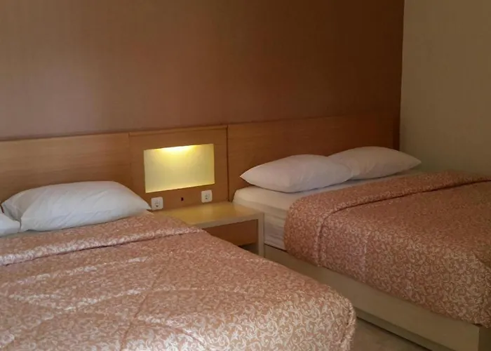 Pondok Indah Beach Hotel