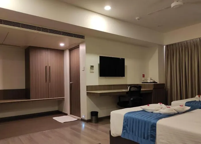 Hotel Minerva Grand