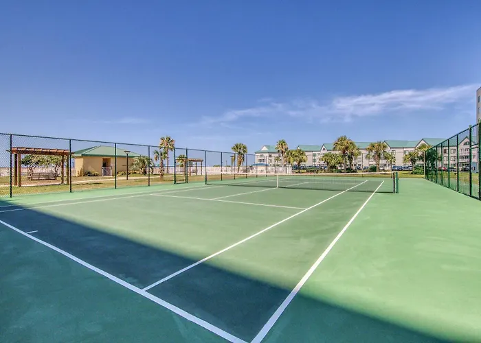 Ground-Floor Condo With Entertainment Shared Pool Hot Tub - Near Beach