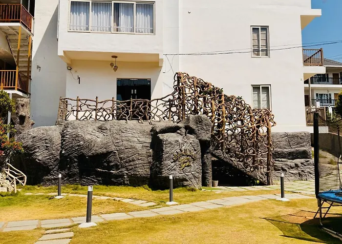 Skylark Holidays Chinnakanal