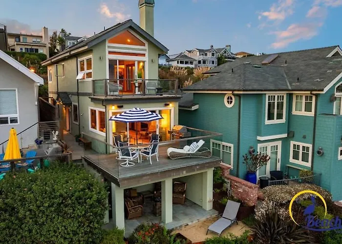Capitola Cliff House