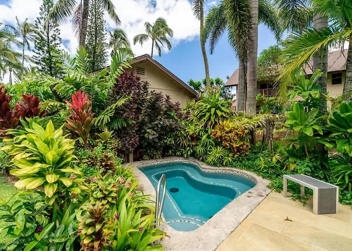 Beach Front Tunnels Beach Haven Pool & Hot Tub