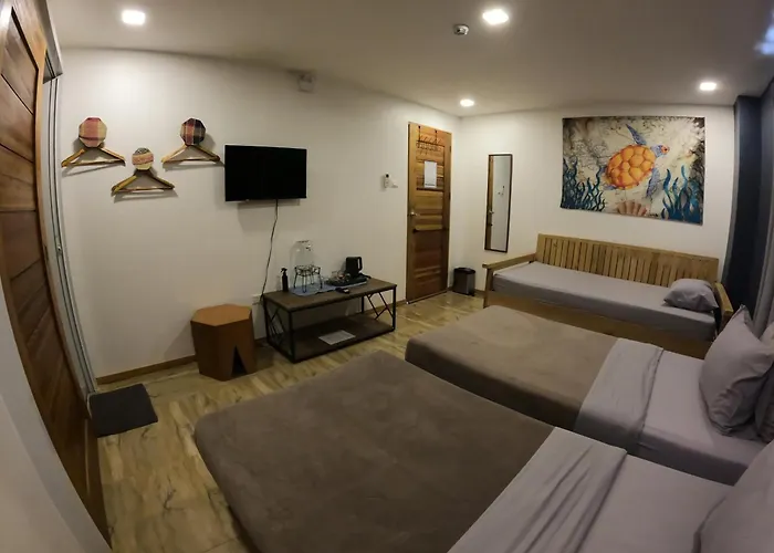 Silver Reef Dive Resort
