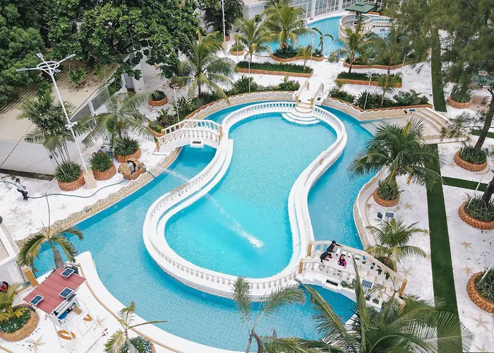 Villa Excellance Beach & Wave Pool Resort - Suites And Villas