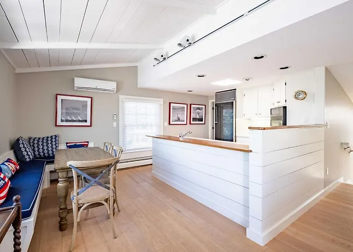 Ocean Pointe - 5 Bedroom 4 Bath Water Front Home