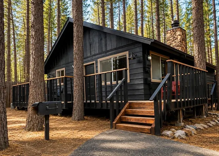 The Hideaway Big Bear | A Historic Log Cabin