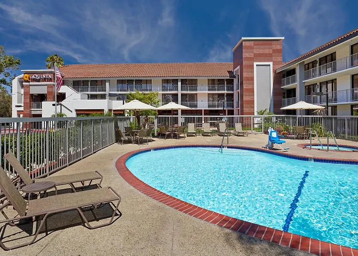 La Quinta By Wyndham Thousand Oaks-Newbury Park