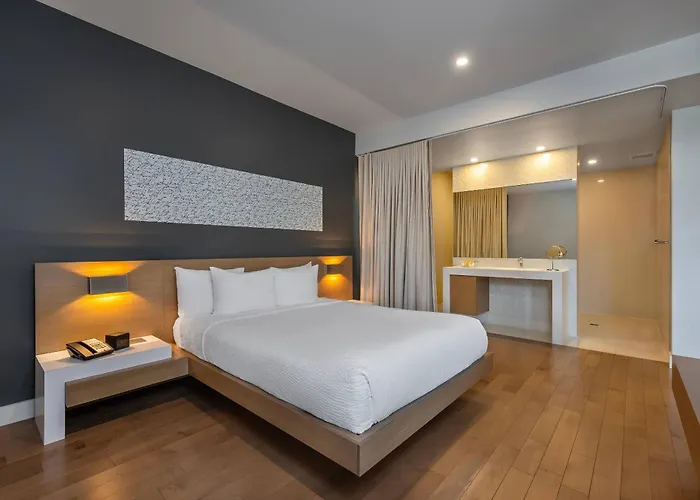 Hotel Du Lac Champlain, An Ascend Collection Hotel