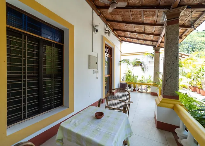 Dumas Guest House