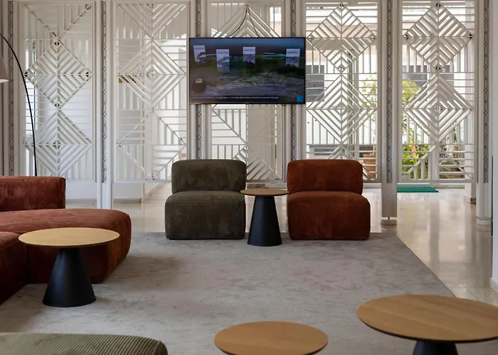 Hotel Kamal City Center