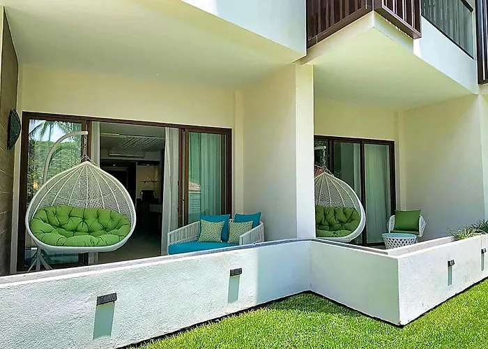 Azura Beach Resort (Adults Only)