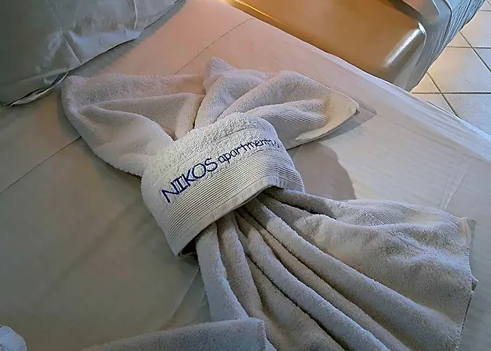 Nikos Apartments And Studios