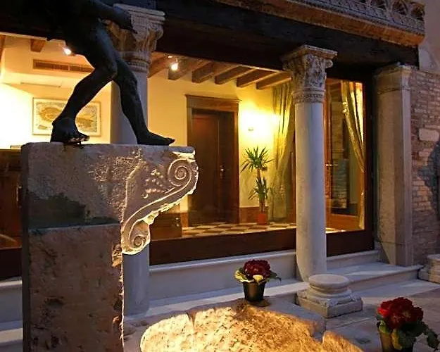 Hotel Al Ponte Mocenigo