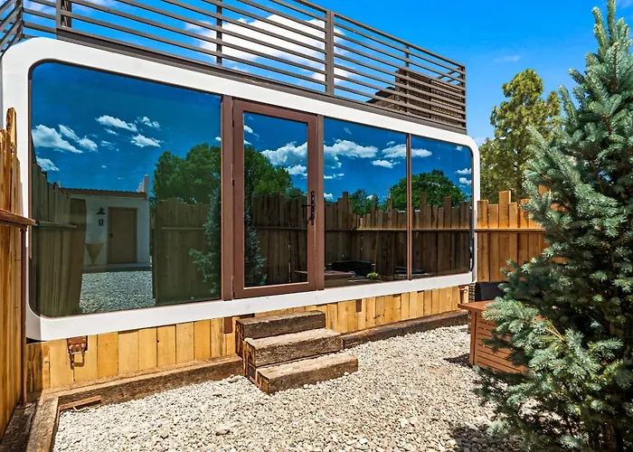 Luxx Taos Motor Lodge