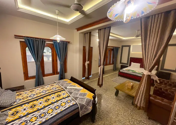 Republika Central Hotel & Resort