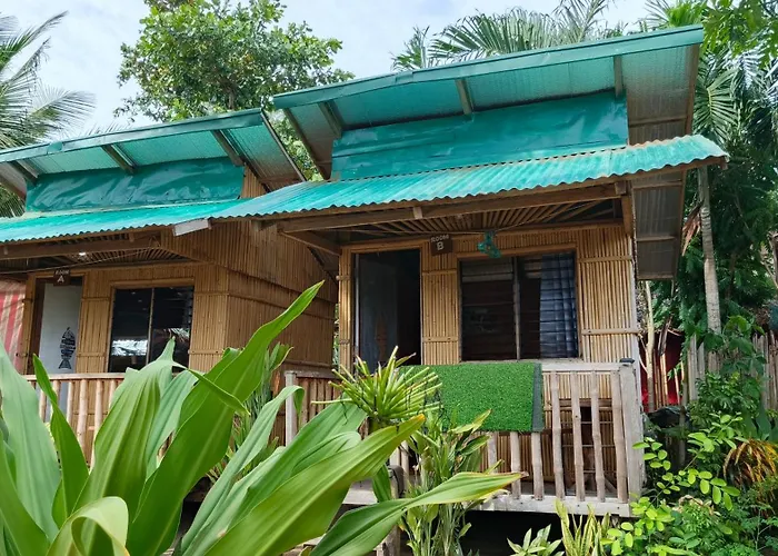 Kubo Inn & Beach Camp