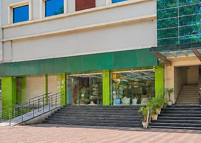 Townhouse Oak Ongc Crossway Formerly Hotel Gold Stone Comfort