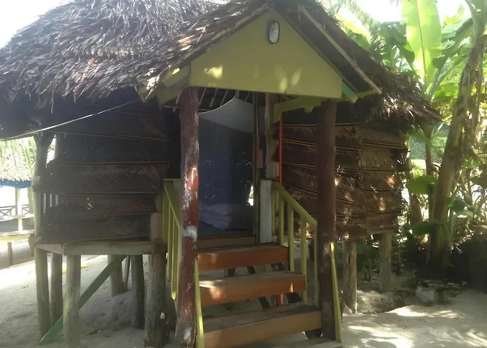 Faofao Beach Fales Resort