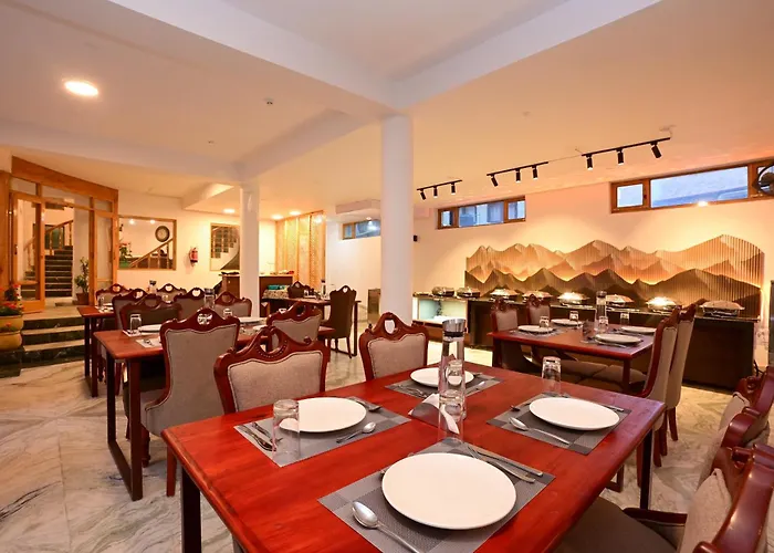 Hotel Karakoram