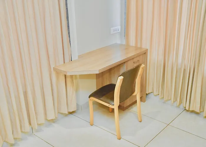 Hotel Shri Ram Residency