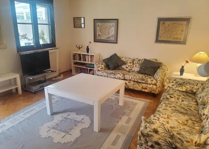 Beautiful Townhouse In Bastad! Perfect Location & 8 Beds!
