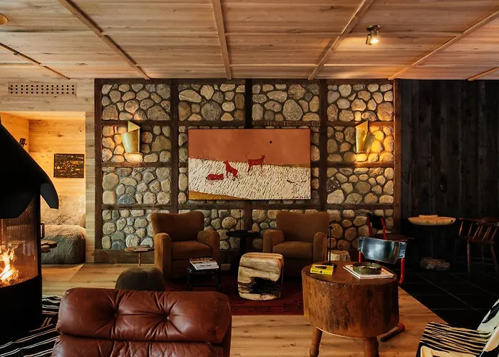New Paltz Way Hotel