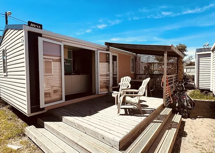 Chalet 30M From The Beach Terrace, Bikes & Parking