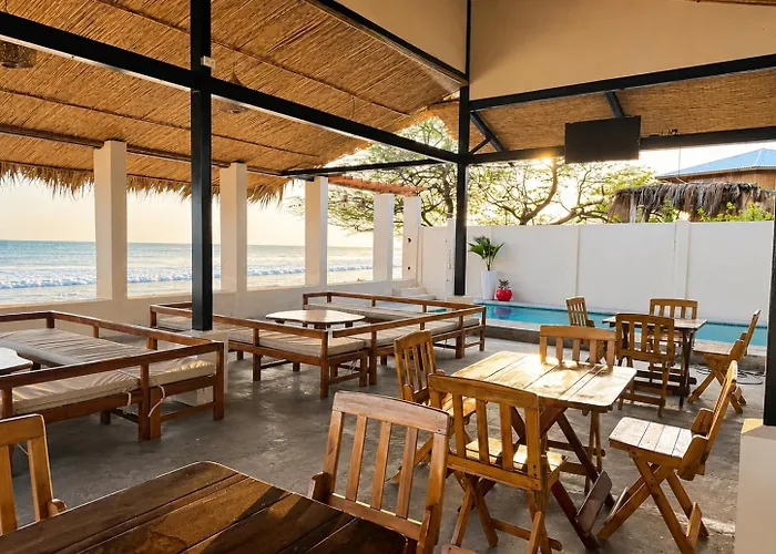 Hotel Yaltas Inn