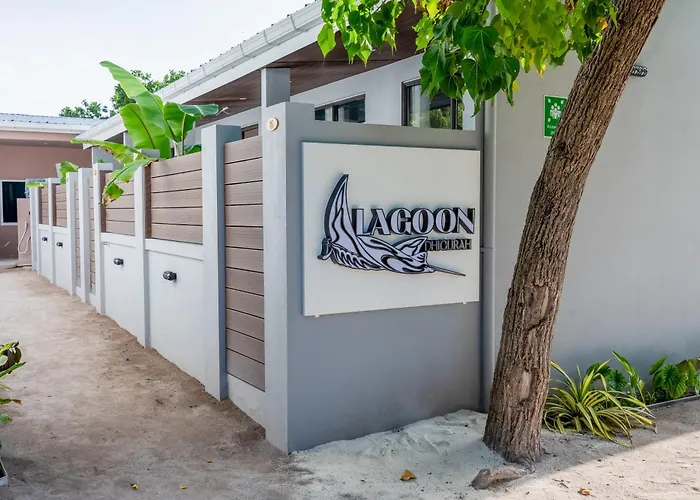 Lagoon Dhigurah