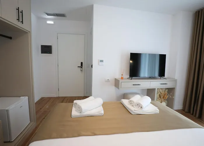 Shpella Luxury Hotel
