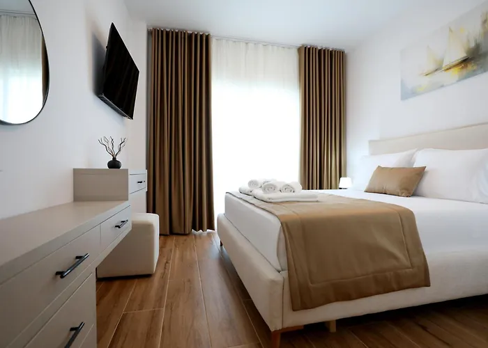 Shpella Luxury Hotel