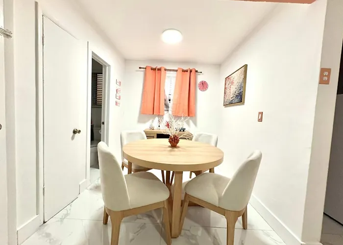 Ocean Hollywood Suites By The Gold Nests