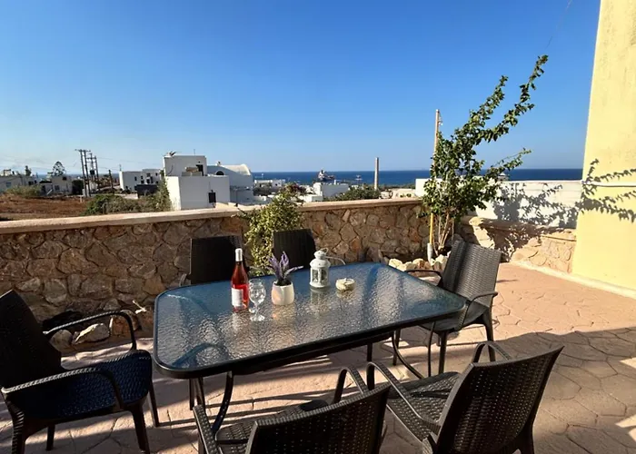 Roxys Sea View Santorini Monolithos