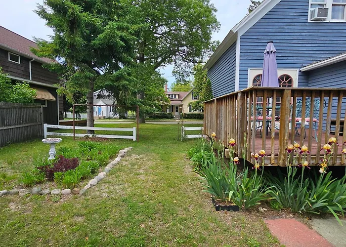 Beautiful House Short Walking Distance To Beach
