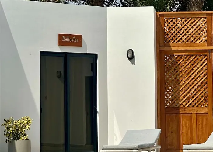 Private Room In Seafront House