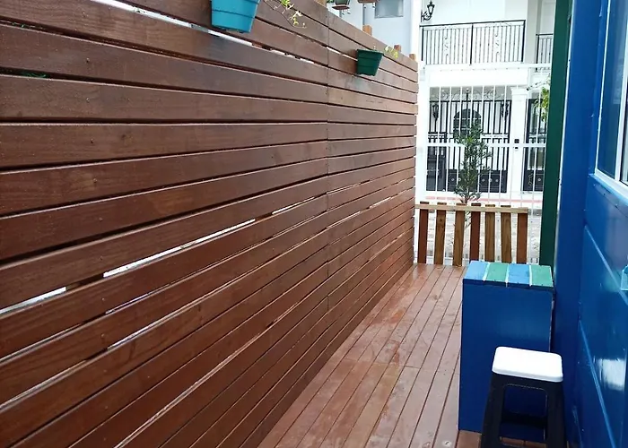 Casa do Tião Refugio em Container 50metros do mar, 15km Beto Carrero e 3km do Aeroporto e Porto de Navegantes Centro da Cidade NÃO RECEBEMOS FUMANTES