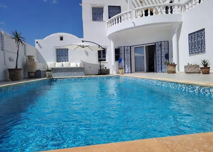 Villa Al Jazira Piscine Privee Face A La Mer