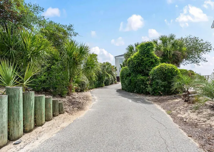 Oceanfront Debordieu Estate, Direct Beach Access
