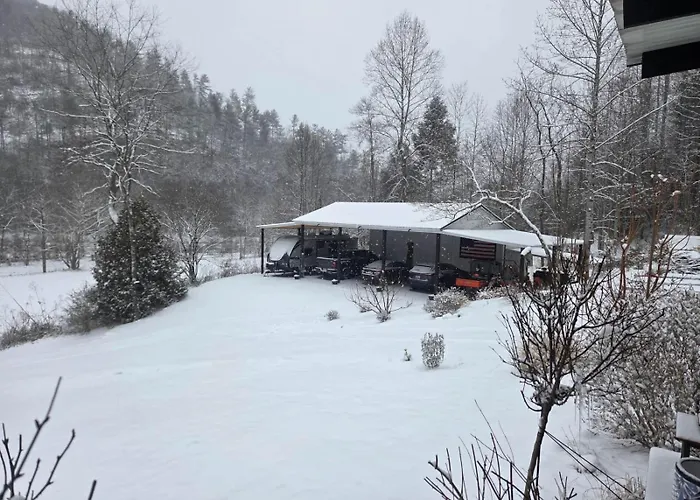 The Outdoor Inn