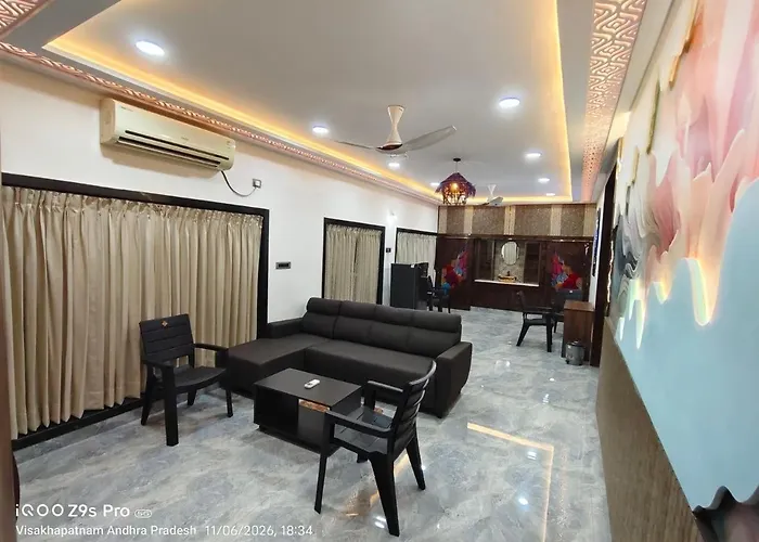 Coastal Horizon Suites