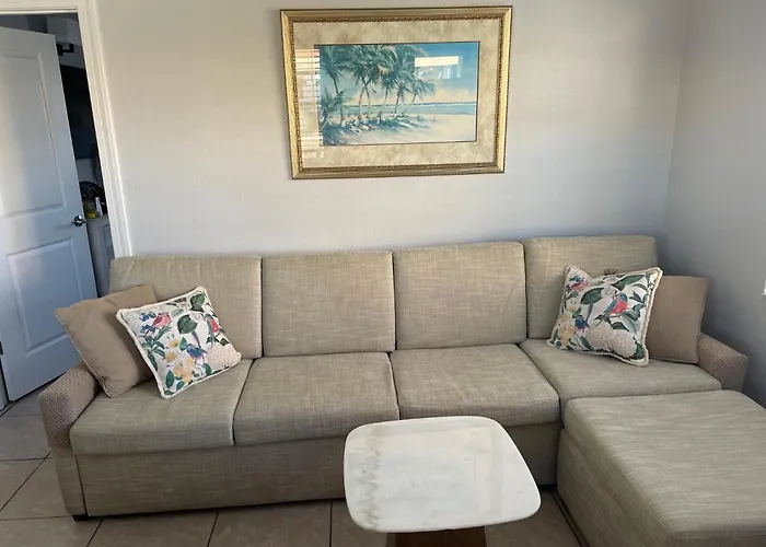 Beachside 1 Bedroom Condo-Motel