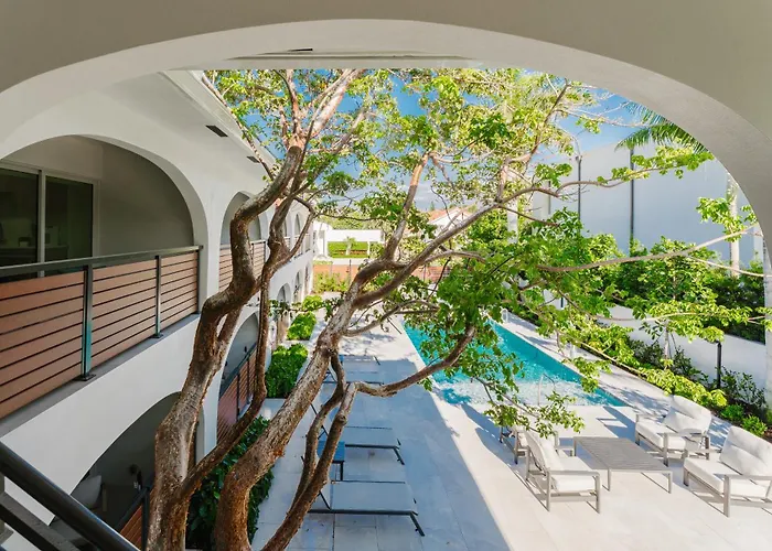 The Spanish River - 2Br Waterfront Boca