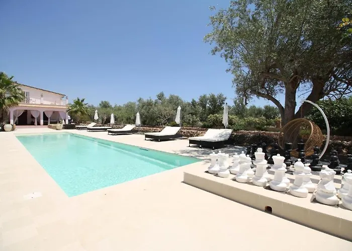 Hotel Residence Noto Marina Relais