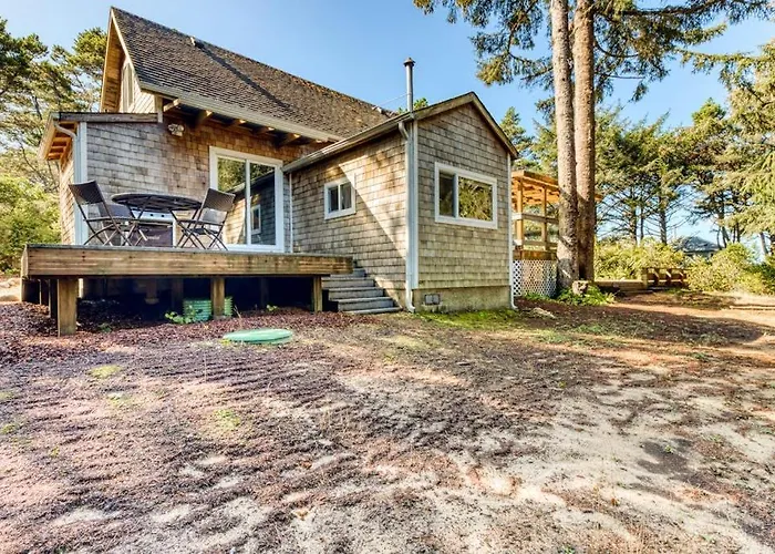 Dog-Friendly House Near The Beach With Ocean View And Private Gas Grill