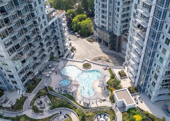 Brand New Luxury Stunning Lake Mountain Views #11